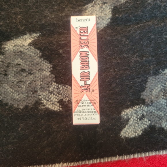 Benefit 24-HR Brow Setter Gel - Picture 2 of 2